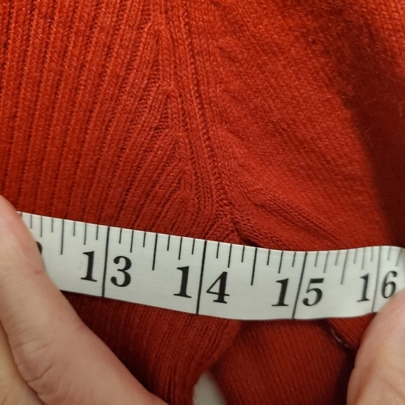 Takeout Deep Red Turtleneck Sweater Size M - Picture 5 of 6